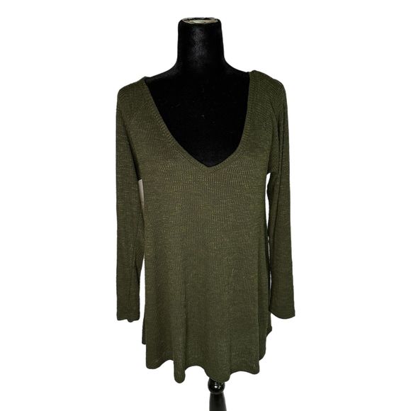 a.n.a. Green Tunic Length Women's Sweater, Large, Pre-owned - Picture 1 of 6
